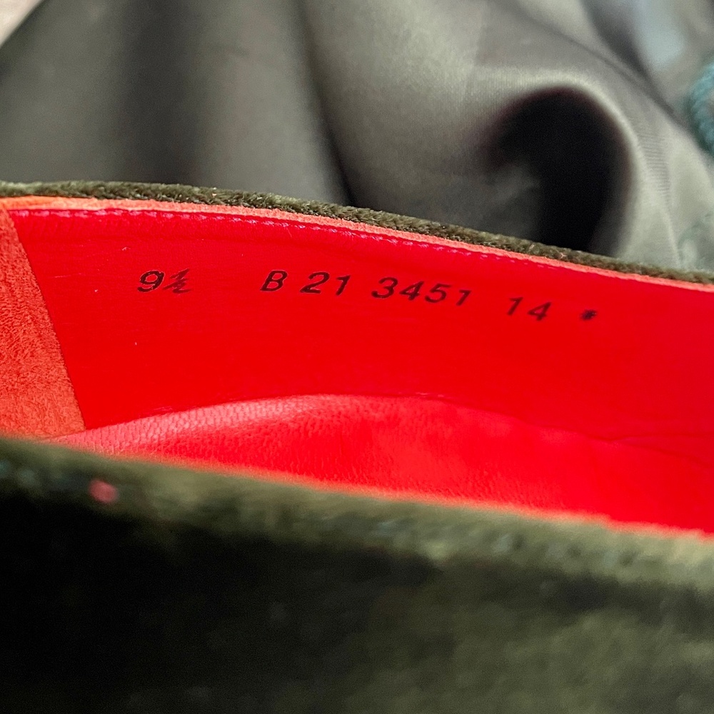 🌲Robert Clergerie Paris Green Velvet Pumps- Size 9.5 - NWOT🌲 - Picture 8 of 8